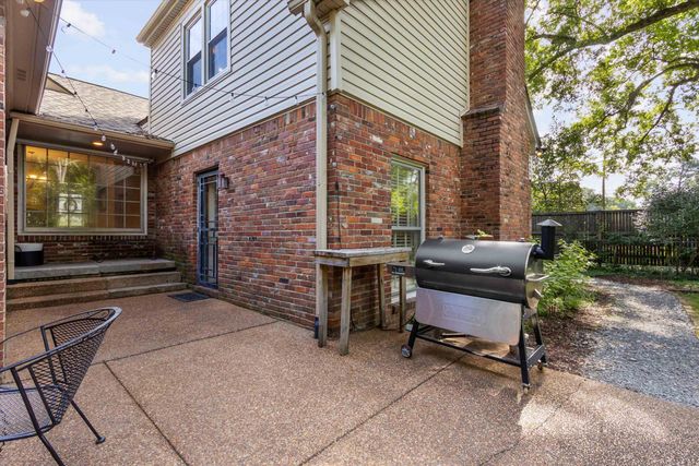 5169 RICH RD, Memphis, TN 38117