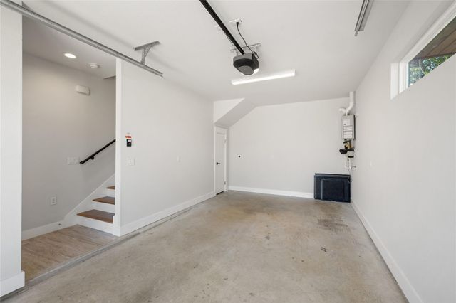 4400 Jinx Ave 2, Austin, TX 78745