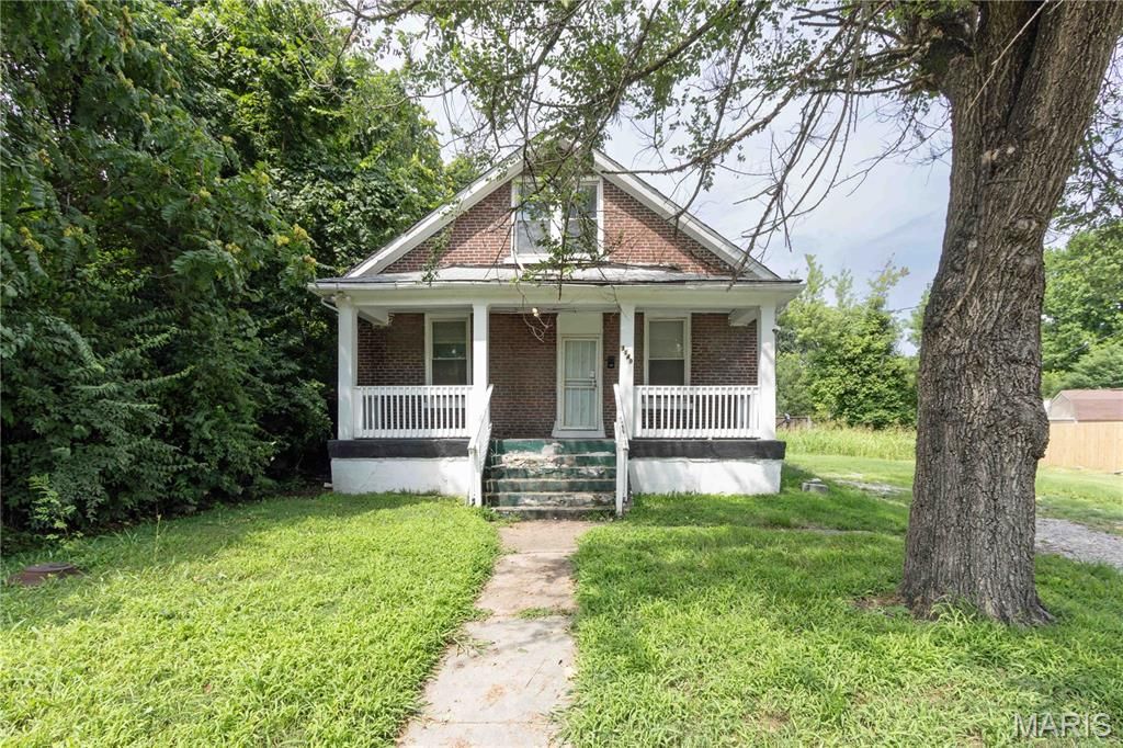 3149 Jefferson Avenue, East St Louis, IL 62205