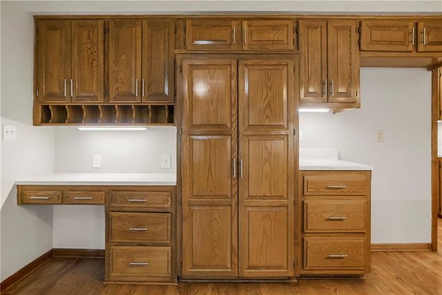 8004 Constance Street, Lenexa, KS 66215