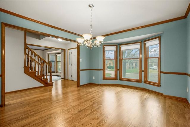 8004 Constance Street, Lenexa, KS 66215