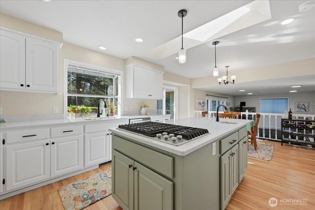 10922 39th Drive SE, Everett, WA 98208