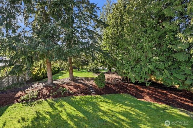 10922 39th Drive SE, Everett, WA 98208