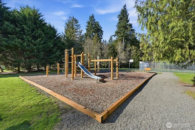 10922 39th Drive SE, Everett, WA 98208