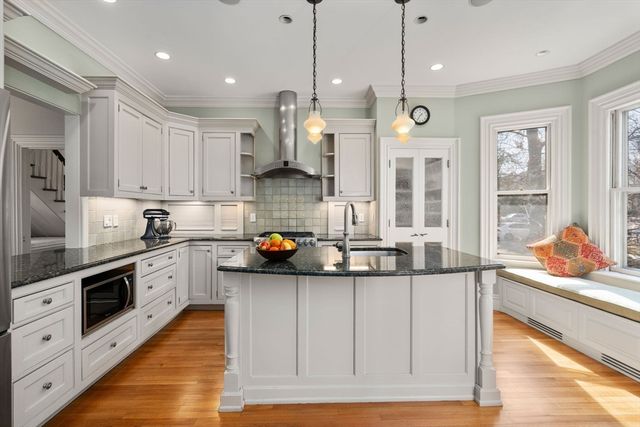 55 Washington Park, Newton, MA 02460