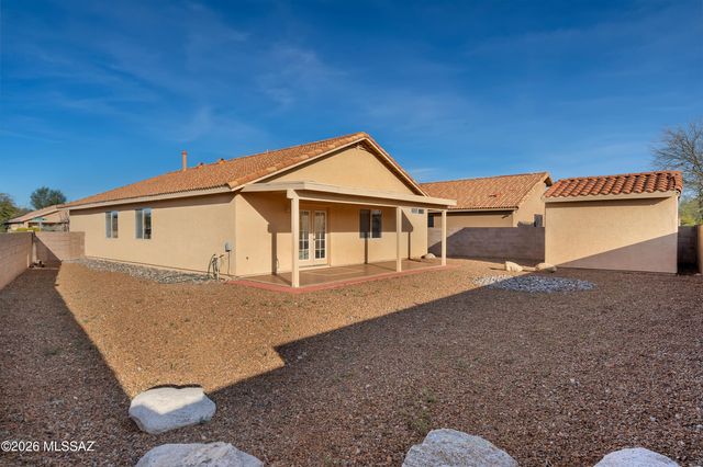 9430 E Pale Blue Topaz Lane, Tucson, AZ 85747