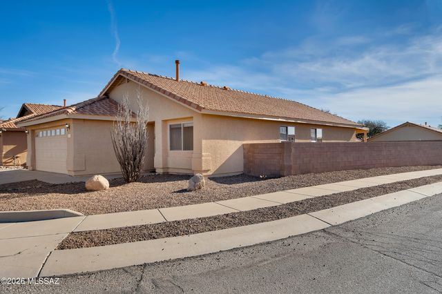 9430 E Pale Blue Topaz Lane, Tucson, AZ 85747