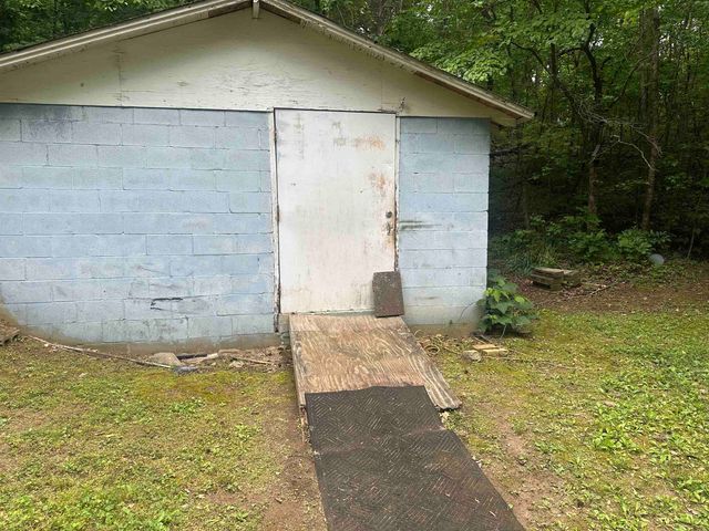 664 BALLENGER Road, Gaffney, SC 29340