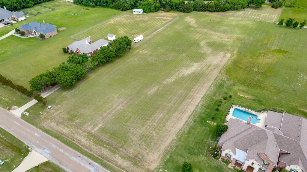 104 Green Meadow Court, Gunter, TX 75058
