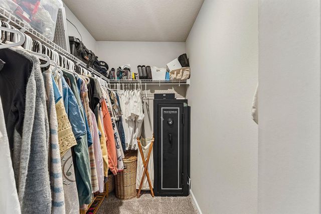 5739 SE Edgewater Circle, Stuart, FL 34997