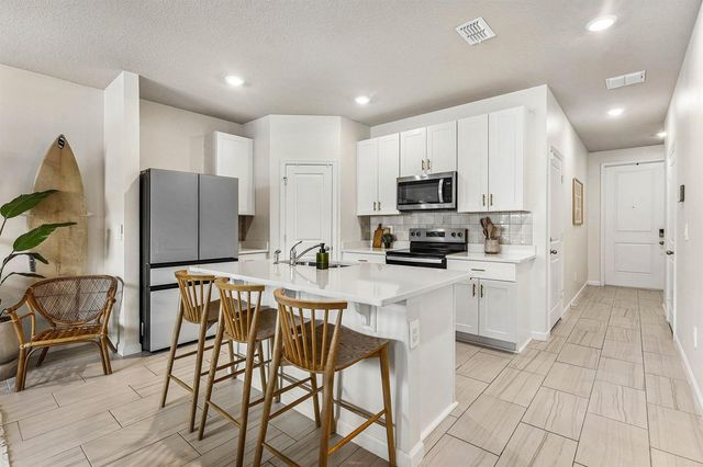 5739 SE Edgewater Circle, Stuart, FL 34997