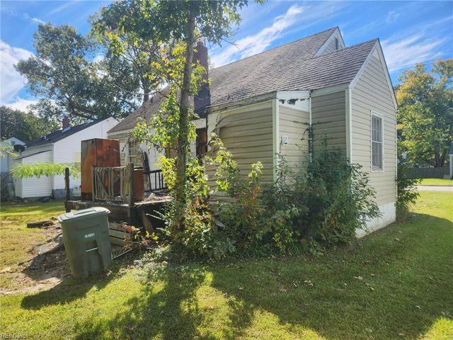 633 Sedgefield DR, Newport News, VA 23605