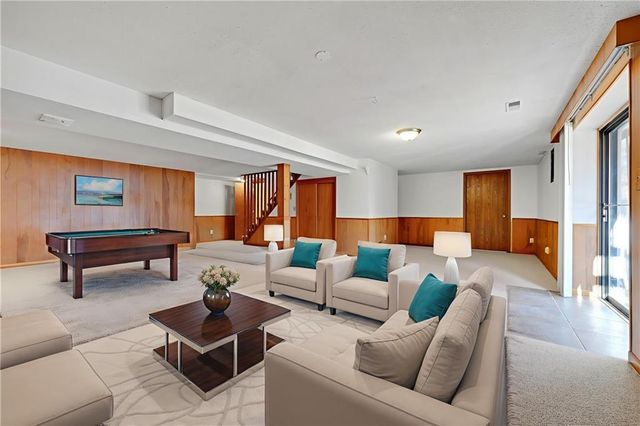 2219 N 82nd Terrace, Kansas City, KS 66109