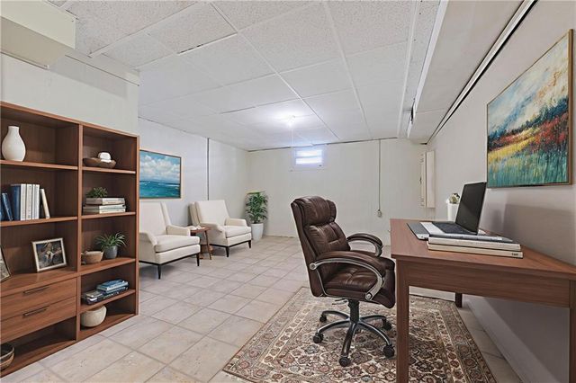 2219 N 82nd Terrace, Kansas City, KS 66109