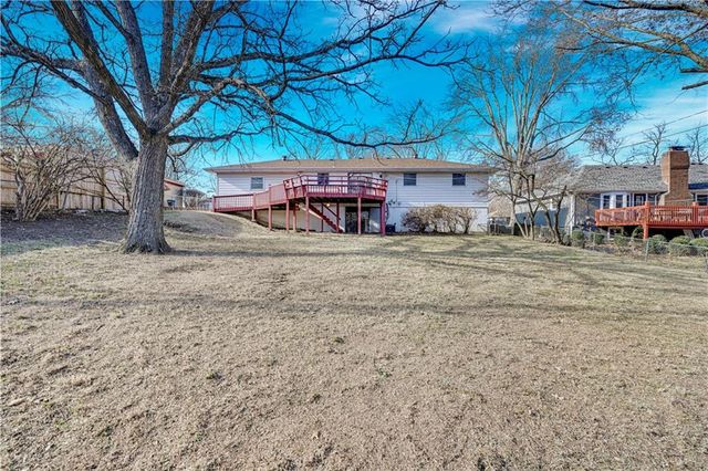 2219 N 82nd Terrace, Kansas City, KS 66109