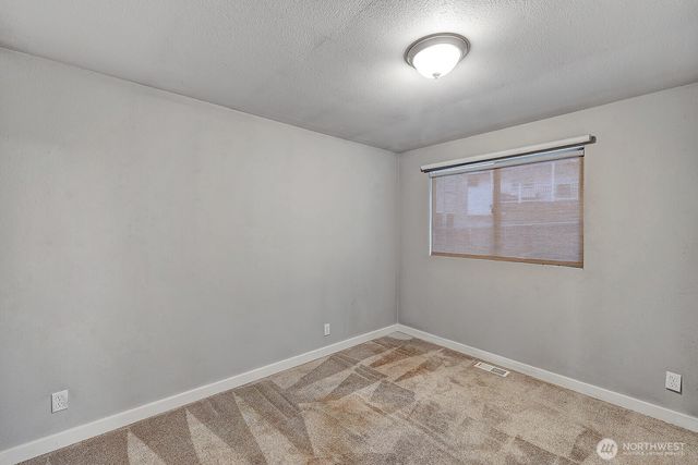 7843 NE 146th Street, Kenmore, WA 98028