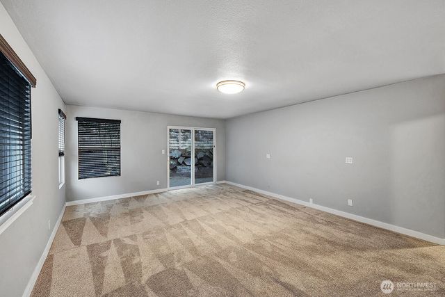 7843 NE 146th Street, Kenmore, WA 98028