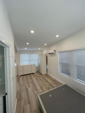 1612 Harrison St 11, Hollywood, FL 33020