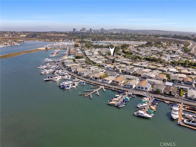 113 Yorktown, Newport Beach, CA 92660