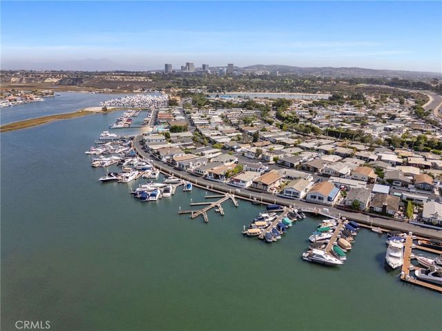 113 Yorktown, Newport Beach, CA 92660