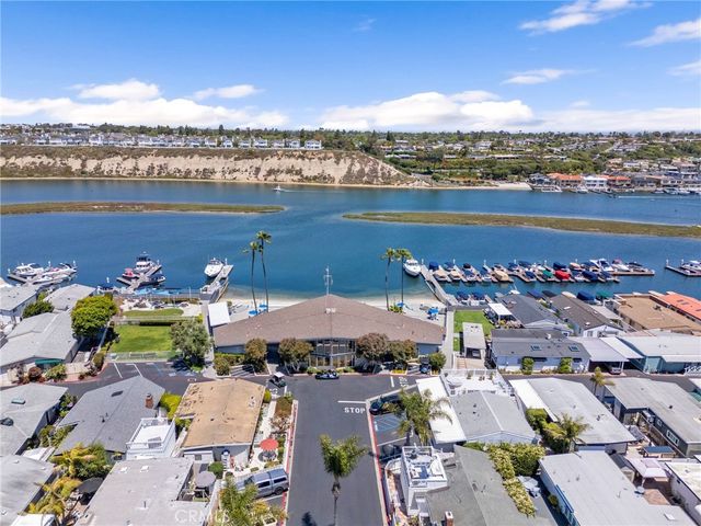 113 Yorktown, Newport Beach, CA 92660