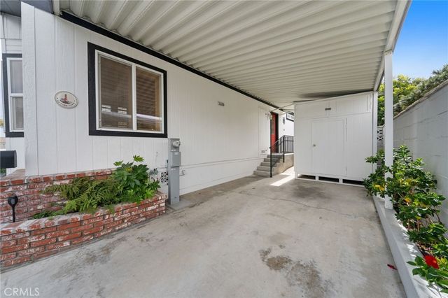 113 Yorktown, Newport Beach, CA 92660