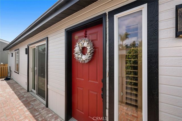 113 Yorktown, Newport Beach, CA 92660