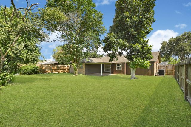 414 E Lambuth Lane, Deer Park, TX 77536