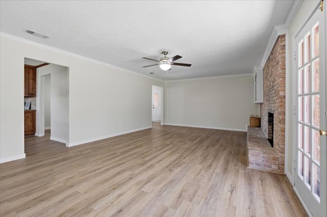 3613 Harber Drive, Bedford, TX 76021