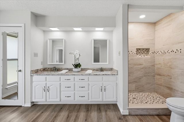 3613 Harber Drive, Bedford, TX 76021