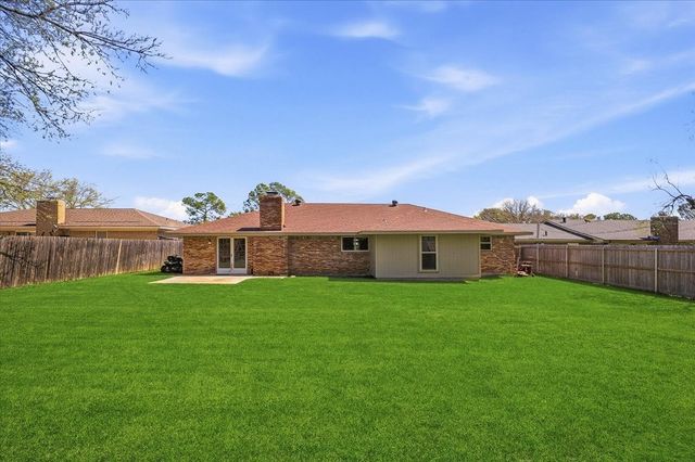 3613 Harber Drive, Bedford, TX 76021