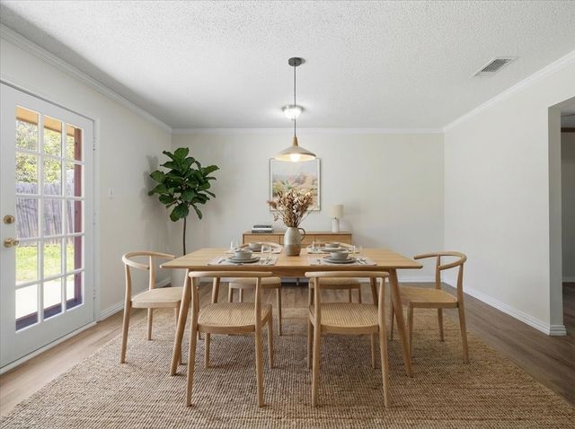 3613 Harber Drive, Bedford, TX 76021