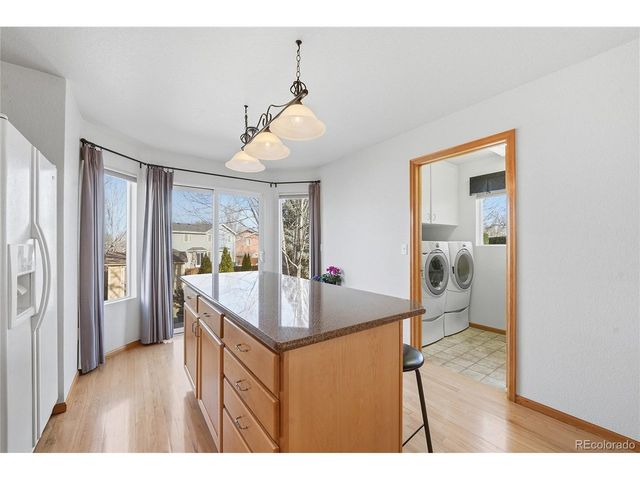 5860 Canyon Cir, Longmont, CO 80504