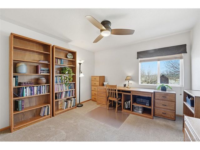 5860 Canyon Cir, Longmont, CO 80504