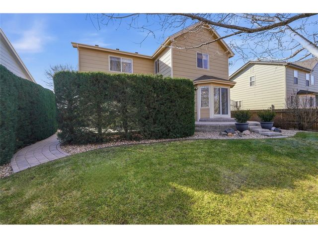 5860 Canyon Cir, Longmont, CO 80504