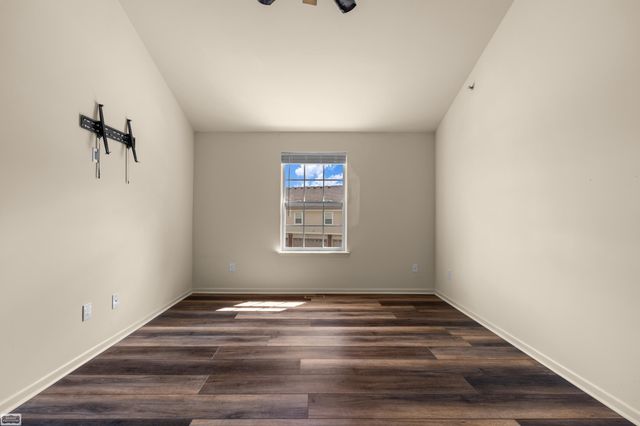 21912 Aberdeen Drive, Macomb Twp, MI 48042