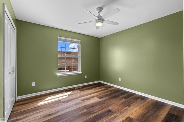 21912 Aberdeen Drive, Macomb Twp, MI 48042