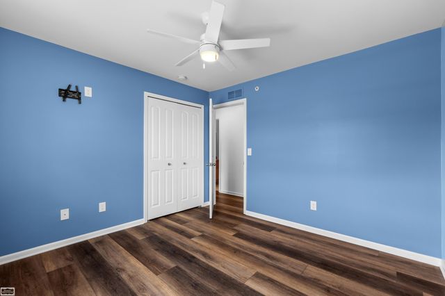 21912 Aberdeen Drive, Macomb Twp, MI 48042