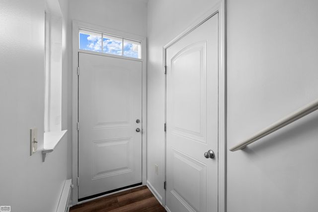 21912 Aberdeen Drive, Macomb Twp, MI 48042