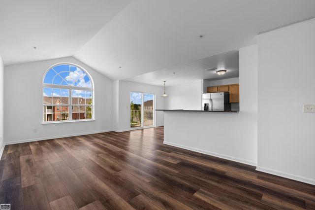 21912 Aberdeen Drive, Macomb Twp, MI 48042