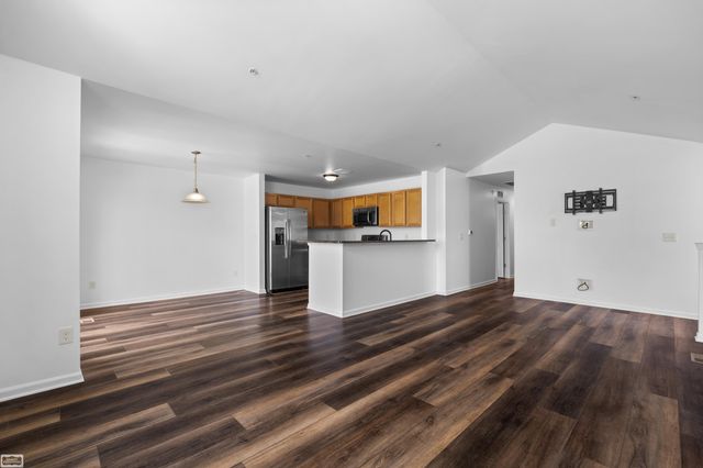 21912 Aberdeen Drive, Macomb Twp, MI 48042
