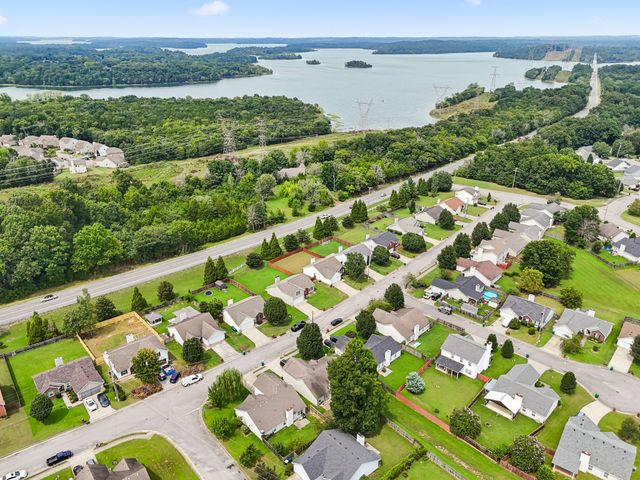 7424 E Winchester Dr, Antioch, TN 37013