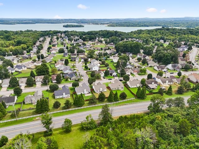 7424 E Winchester Dr, Antioch, TN 37013