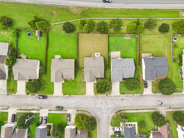 7424 E Winchester Dr, Antioch, TN 37013