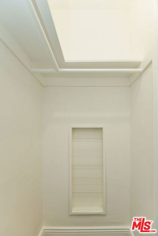 1017 S Alfred Street, Los Angeles, CA 90035