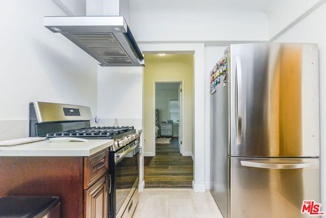 1017 S Alfred Street, Los Angeles, CA 90035