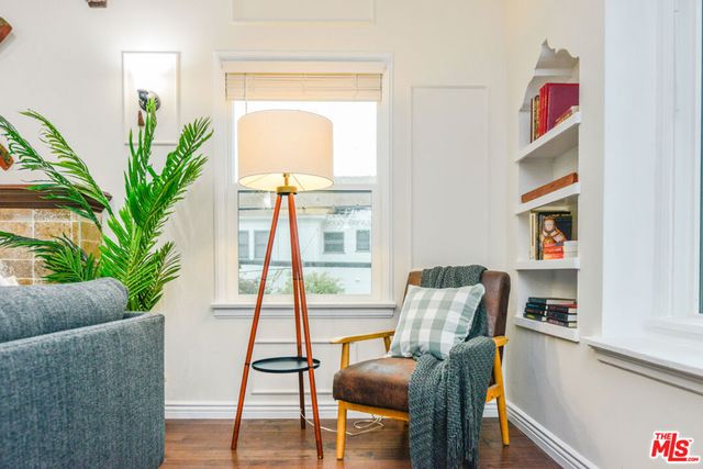 1017 S Alfred Street, Los Angeles, CA 90035