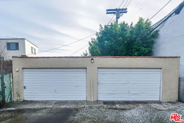 1017 S Alfred Street, Los Angeles, CA 90035