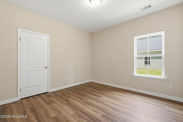 1302 Kentucky Street, Darien, GA 31305