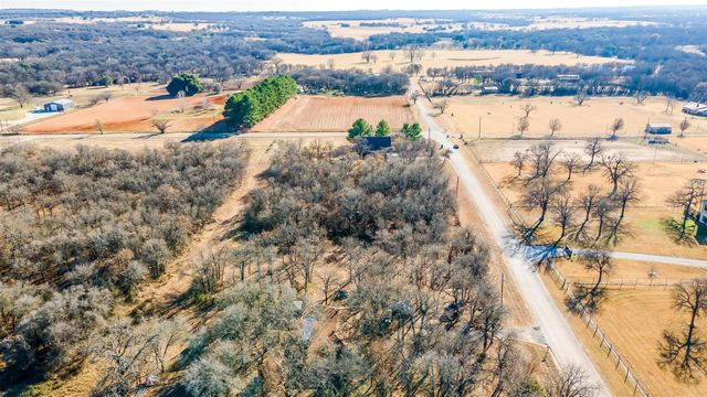 521 Nash Lane, Lipan, TX 76462